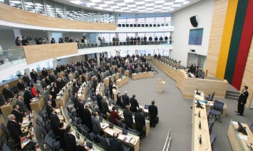 В Литве планируют уменьшить количество депутатов