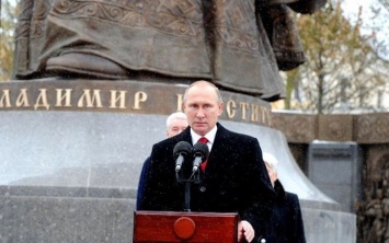 Российский поэт доступно объяснил, куда ведет страну Путин