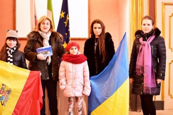 Украинка-киприотка победила в международном песенном фестивале
