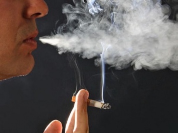 Ученые: Пассивное курение в детском возрасте может повысить риск выкидыша