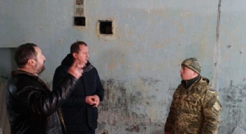 Сумским артиллеристам обустраивают новую казарму (+фото)