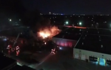 В Детройте горит автовокзал