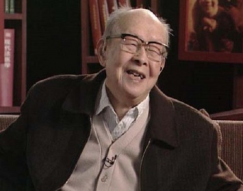 В 111 лет скончался автор латинской транскрипции китайского языка