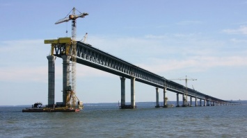 Минтранс пообещал в срок ввести в эксплуатацию Керченский мост