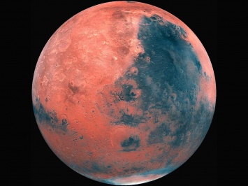 Уфологи обнаружили на снимке Марса дом и припаркованный инопланетный корабль