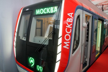 В московском метро появятся вагоны нового поколения с USB-розетками для зарядки гаджетов