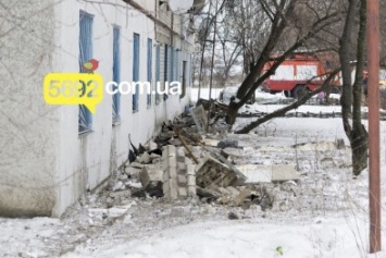 Ситуацию с обвалом крыши в жилом доме на Соцгороде прокомментировали каменские спасатели