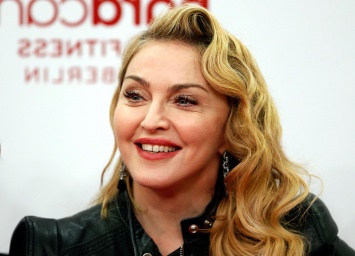 Мадонна шокировала очередной выходкой
