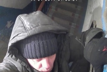 Видеосюжет о том, как в Кропивницком воруют камеры видеонаблюдения