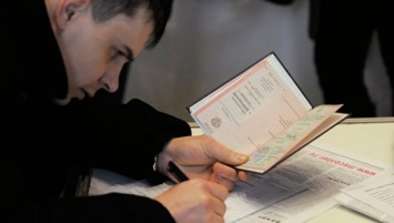 За две недели снижение уровня безработицы в РФ составило 0,4%