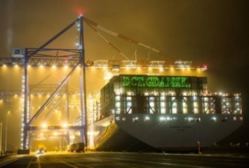 В порту Гданьск установлен рекорд контейнерооборота для Польши