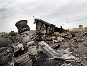 Турецкий самолет при падении разрушил 17 домов