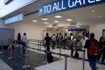 Чехия: Пражский аэропорт упрощает процедуру контроля