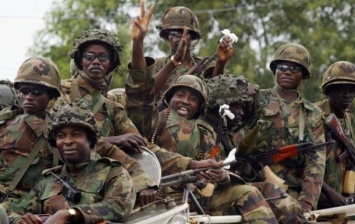 Военная операция в Гамбии приостановлена