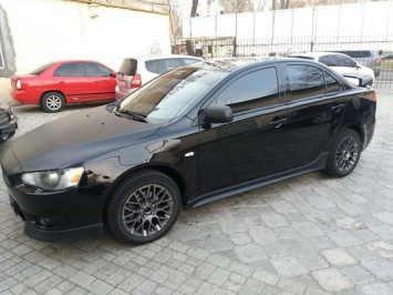 Николаевец пытался продать угнанный в Донецкой области автомобиль бывшей владелице