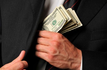 На мелкие расходы: киевских чиновников поймали на хищении 6,7 миллиона гривен
