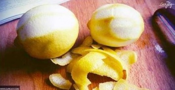 Кожура лимона? Вот 8 удивительных способов их применения!