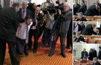 В Хорватии пророссийского депутата силой выдворили из парламента