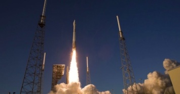 В США из-за неполадок ракеты перенесли запуск военного спутника?