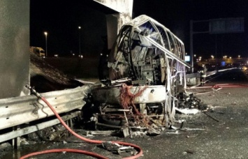 В Италии в ДТП попал автобус с детьми из Венгрии: 16 погибших