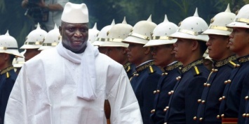Военного конфликта в Гамбии удалось избежать