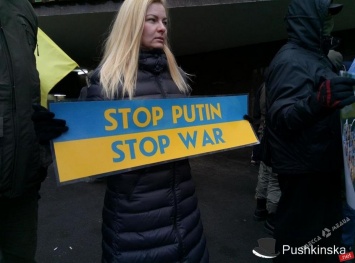 В Одессе митингуют против агрессии Путина