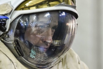 2 августа космонавт РФ выйдет в открытый космос для запуска микроспутника