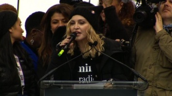 Мадонна извинилась за оскорбление Трампа в прямом эфире