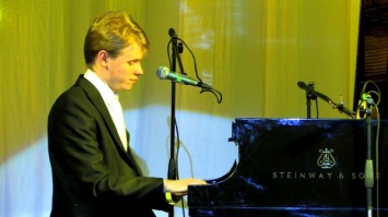 Молодой пианист Олег Аккуратов выступит в Москве с первым концертом