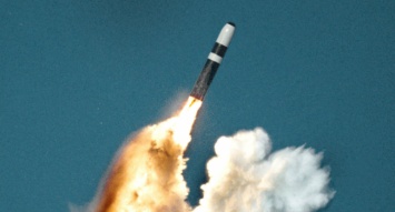 В британском правительстве решили не рассказывать о провальной попытке запуска баллистической ракеты