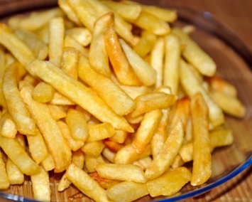 Ученые: Поджаренный картофель может стать причиной развития рака