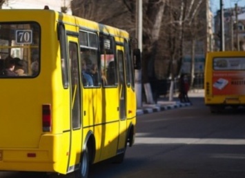 Проезд в пригородных маршрутках Киева подорожал на 20-30% - КОГА