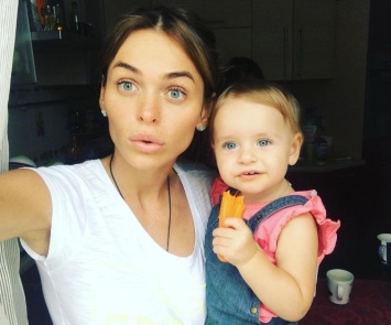 Анна Хилькевич опубликовала снимок с дочерью