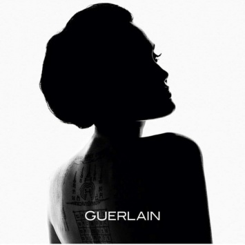 Голливудская актриса Анджелина Джоли стала лицом нового аромата Guerlain