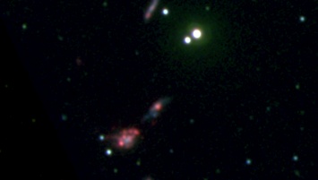 Астрономы открыли первые "зародыши" галактик