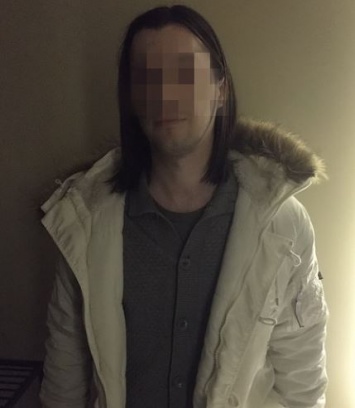 В Киеве задержали россиянина, возившего в Киев кокаин и ЛСД из Евросоюза