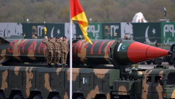Пакистан испытал ракету, способную нести ядерный боезаряд