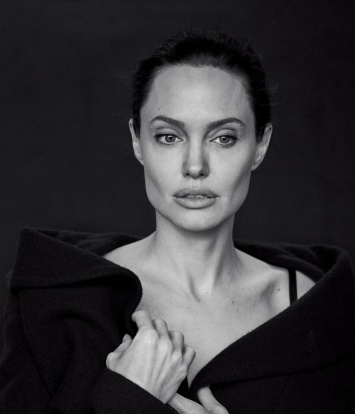 Анджелина Джоли нашла новую работу