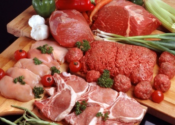 В "ЛНР" официально запретили ввозить свежее мясо, сало. Продукты изымают и уничтожают
