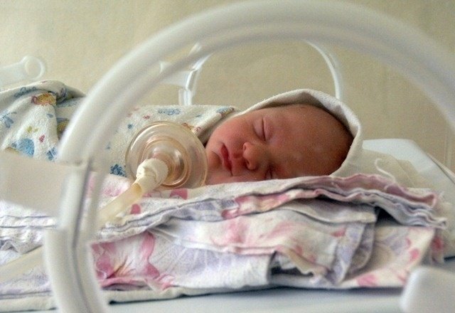 В роддоме Челябинска врачи сожгли кожу новорожденному младенцу