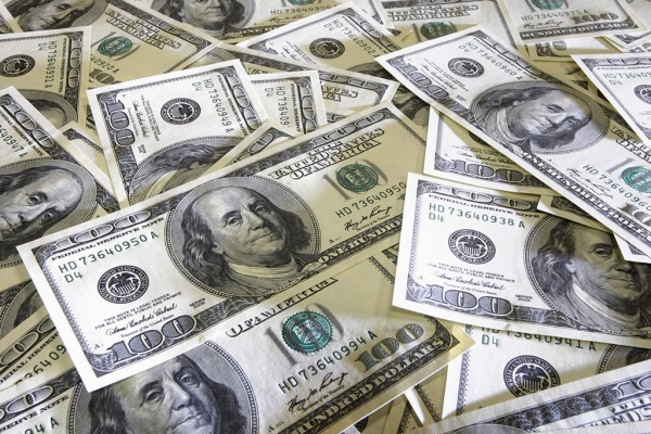 Аналитик: Доллар может достигнуть январских значений