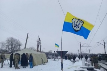 Активисты торговой блокады переместились из Луганщины в Донецкую область