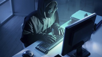 ФСБ: Ущерб от атак хакеров может составлять 1 триллион долларов