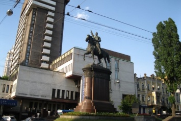 В Киеве планируют демонтировать еще 8 памятников и памятных знаков в рамках декоммунизации