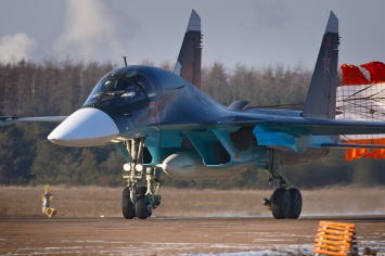 Бомбардировщик Су-34 получил «Тарантула»