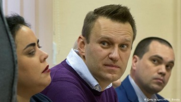 Навальный открыл свой предвыборный штаб в Санкт-Петербурге