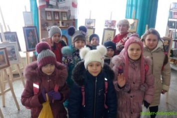 Добропольским младшеклассникам провели познавательную экскурсию в Центральной библиотеке