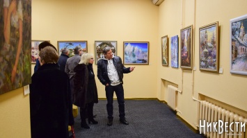 Художник Ященко открыл выставку, которая порадует горожан, влюбленных в Николаев, и упрекнул власти в пренебрежении