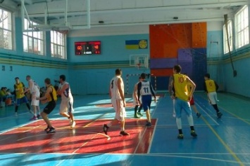 В Павлограде прошел турнир по баскетболу