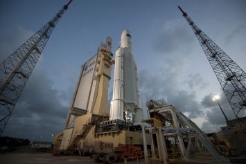 LIVE: Запуск ракеты Ariane-5 с бразильским и индонезийским спутниками